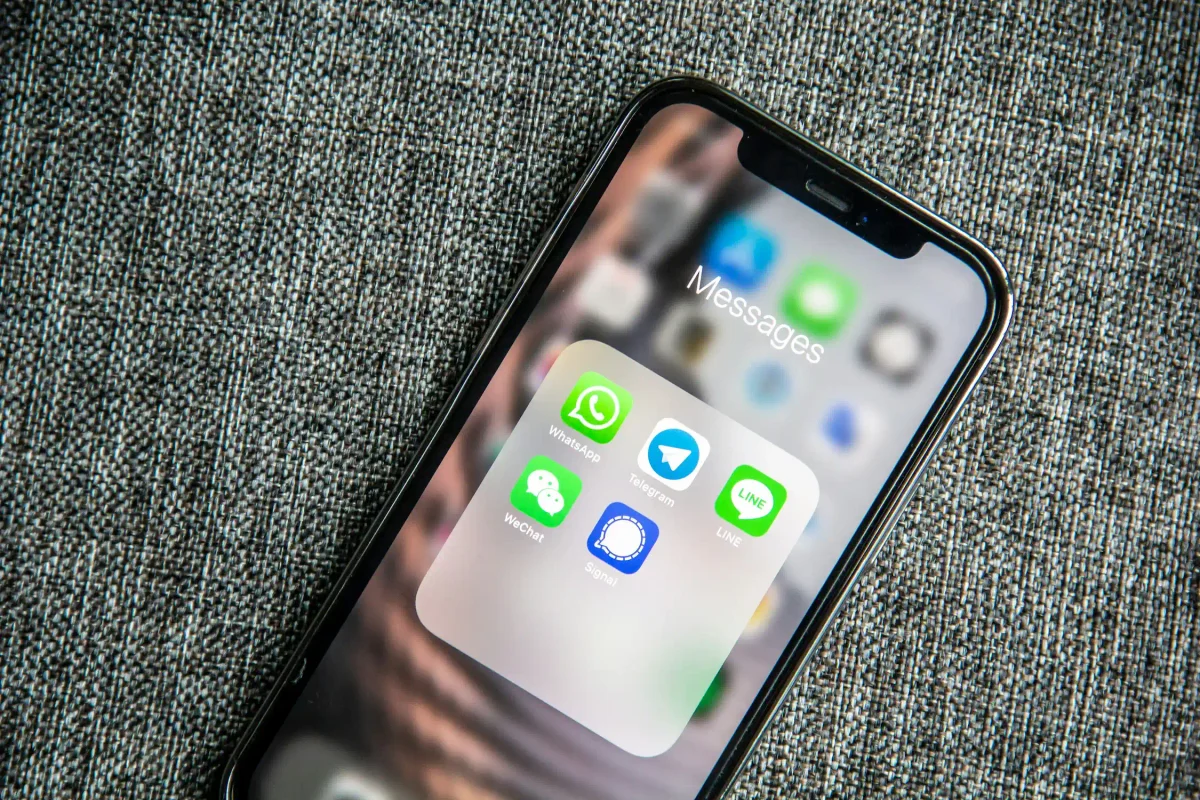 Why SMS Timing Matters More Than Message Content